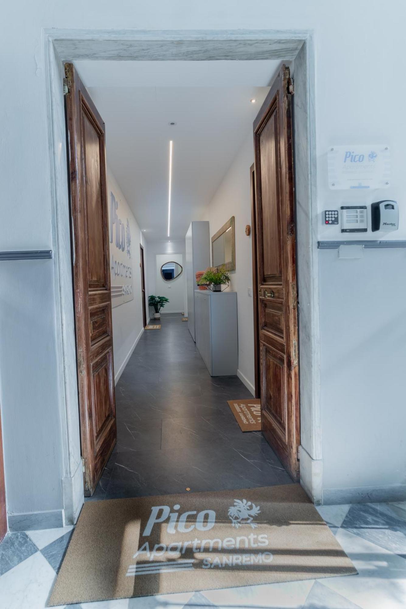 Pico Apartment 49 Санремо Экстерьер фото